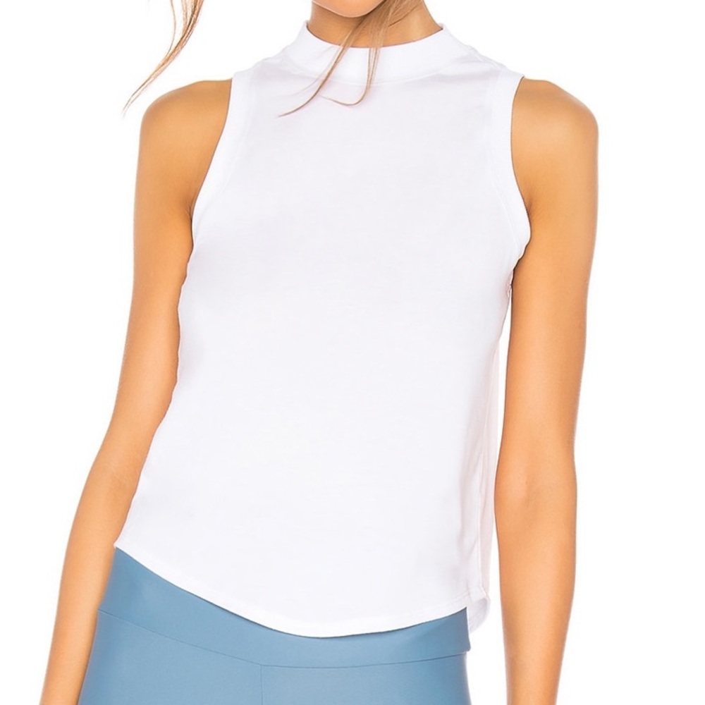 White “Pulse Rib Tank” from Revolve Size Small